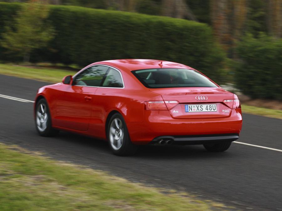  Audi A5 Coupe 2.0T Quattro 2008 года  (AU) (фото 5 из 22)